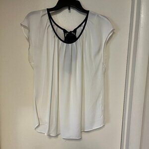 LC Lauren Conrad Off White Color with Black Trim Top, Size SL